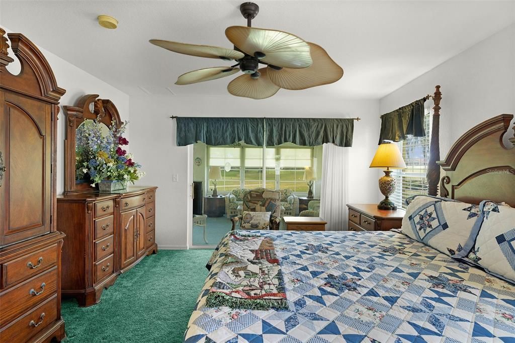 For Sale: $294,500 (3 beds, 2 baths, 1629 Square Feet)