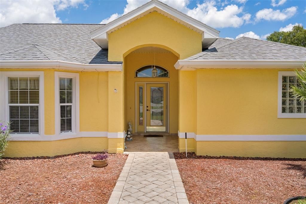 For Sale: $294,500 (3 beds, 2 baths, 1629 Square Feet)