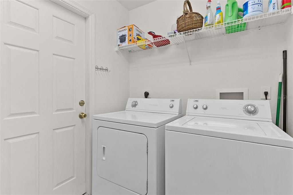 For Sale: $294,500 (3 beds, 2 baths, 1629 Square Feet)