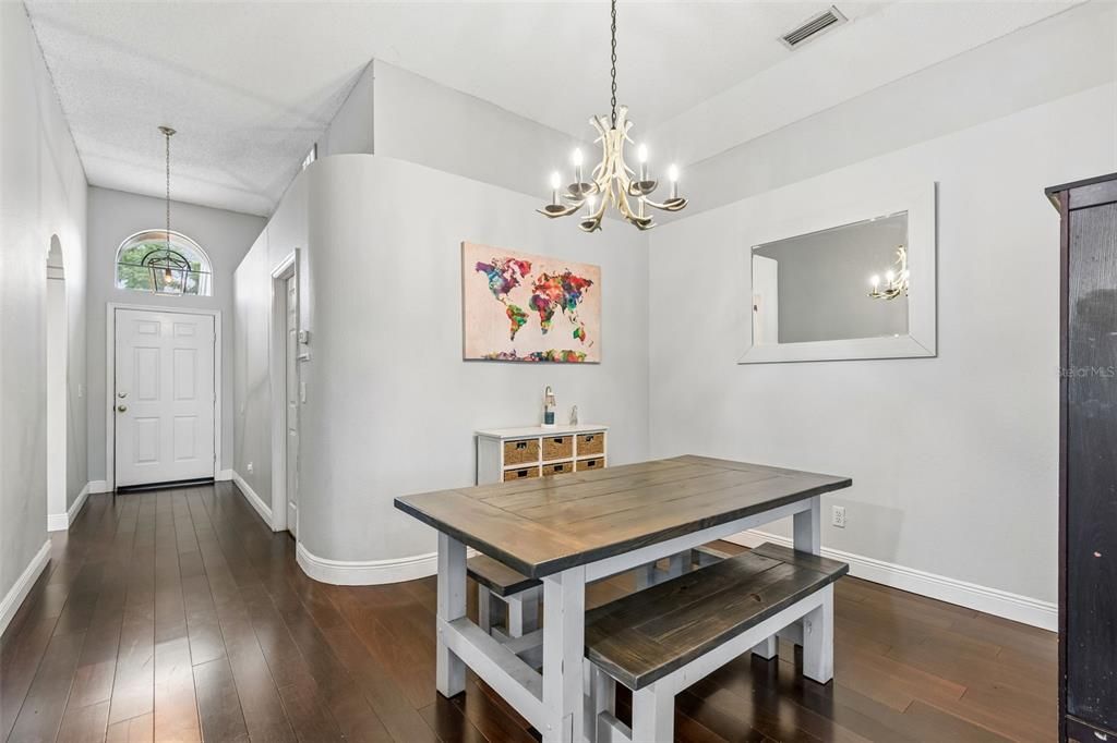 На продажу: $375,000 (3 спален, 2 ванн, 1522 Квадратных фут)