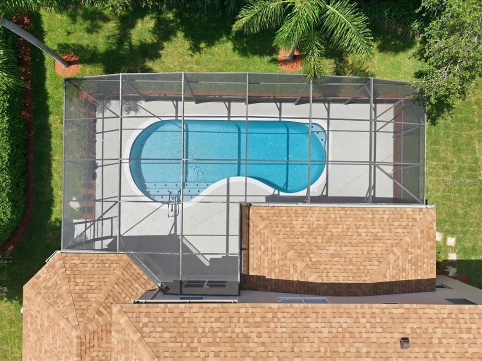 Activo con contrato: $710,000 (6 camas, 4 baños, 3544 Pies cuadrados)