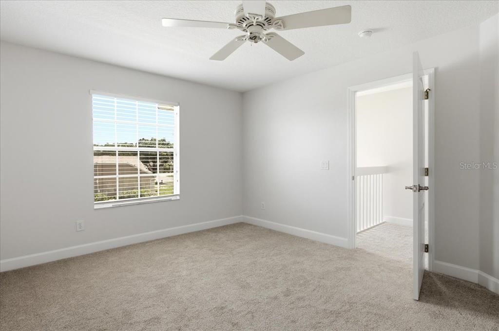 Activo con contrato: $710,000 (6 camas, 4 baños, 3544 Pies cuadrados)