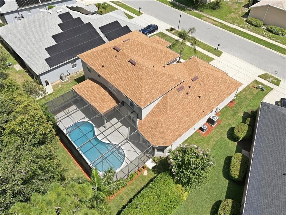Activo con contrato: $710,000 (6 camas, 4 baños, 3544 Pies cuadrados)