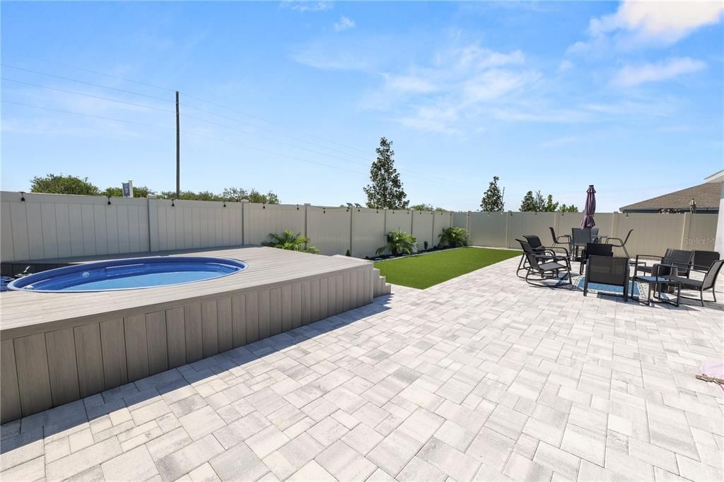 На продажу: $297,000 (4 спален, 2 ванн, 1830 Квадратных фут)