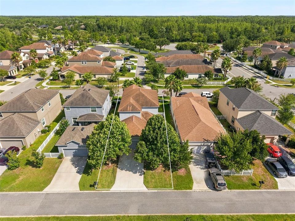 На продажу: $410,000 (6 спален, 3 ванн, 2634 Квадратных фут)