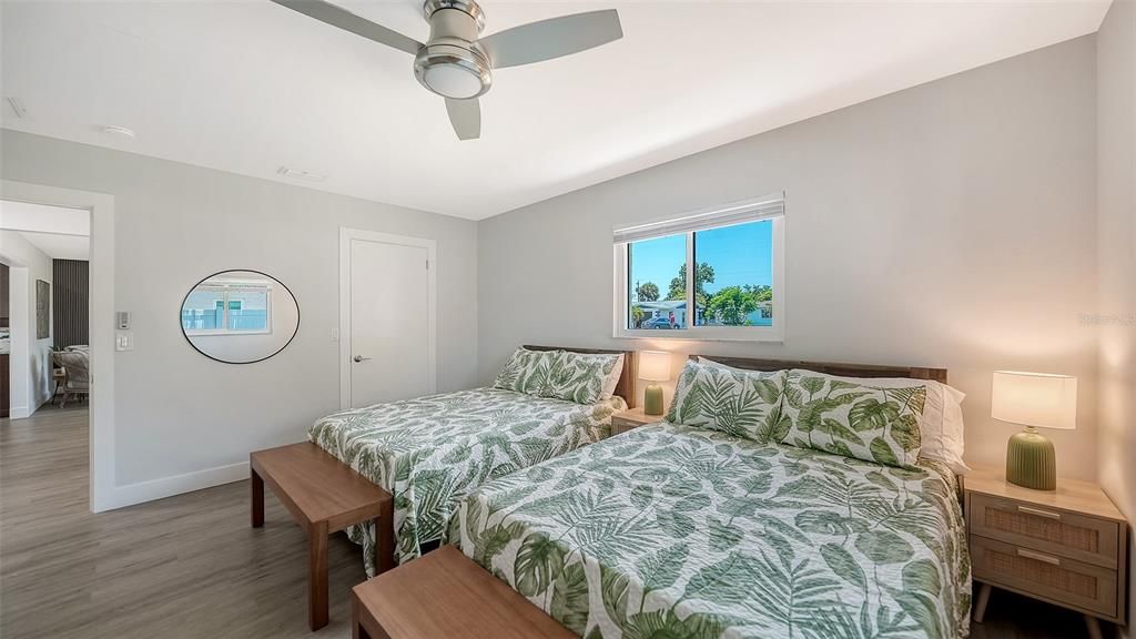 For Rent: $3,000 (3 beds, 2 baths, 1576 Square Feet)