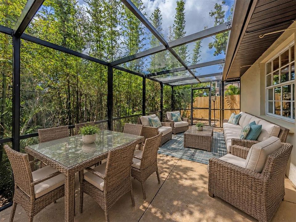 На продажу: $495,000 (3 спален, 3 ванн, 2032 Квадратных фут)
