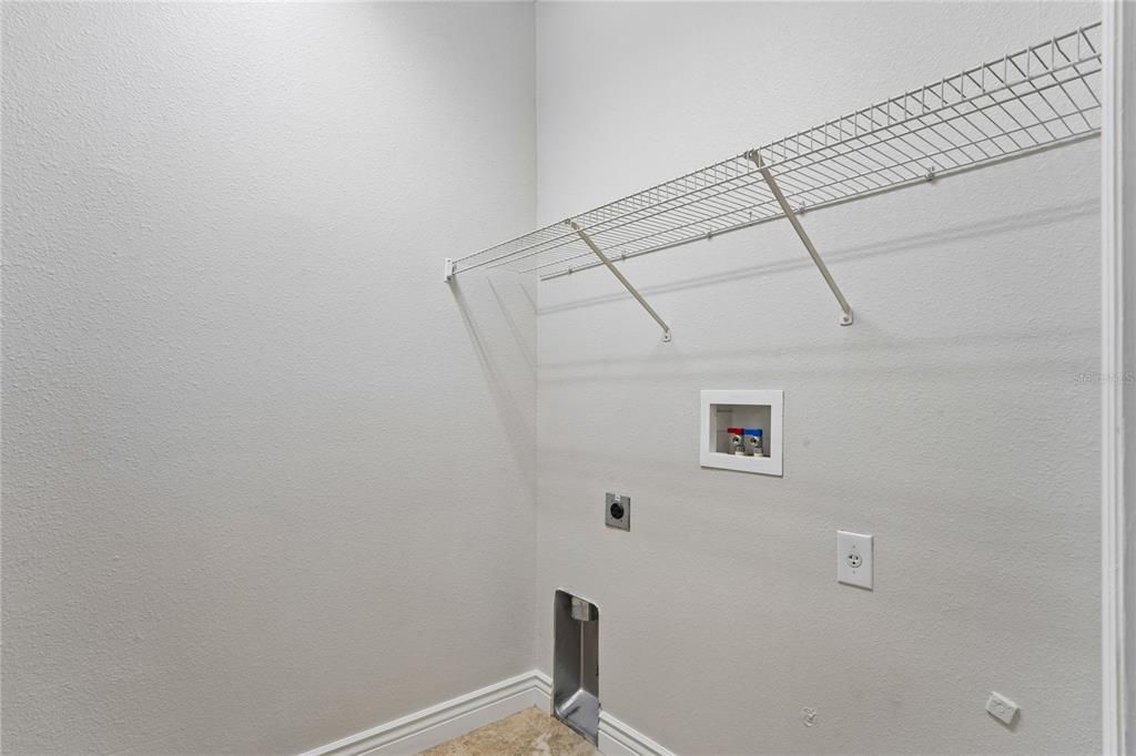 En Venta: $525,000 (4 camas, 4 baños, 3434 Pies cuadrados)