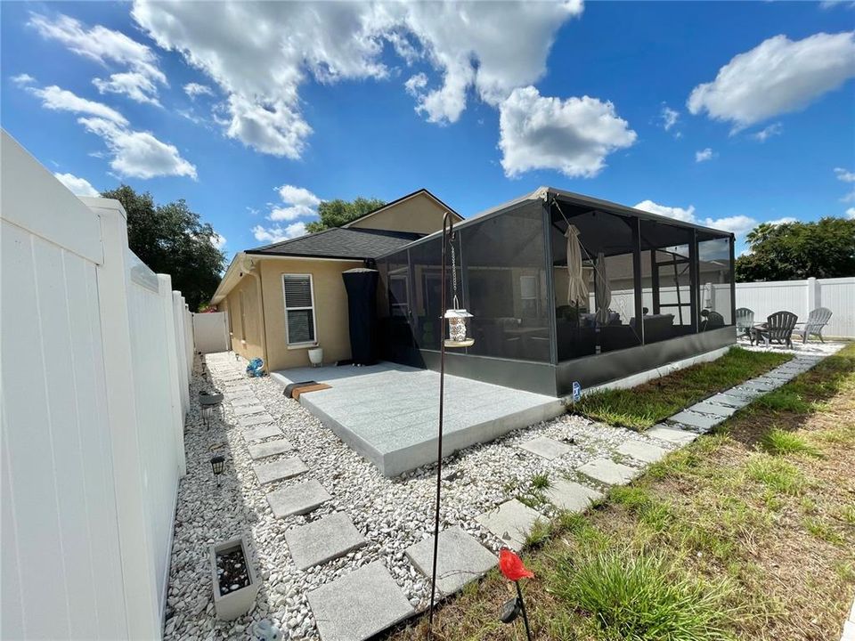 En Venta: $374,990 (4 camas, 2 baños, 2071 Pies cuadrados)