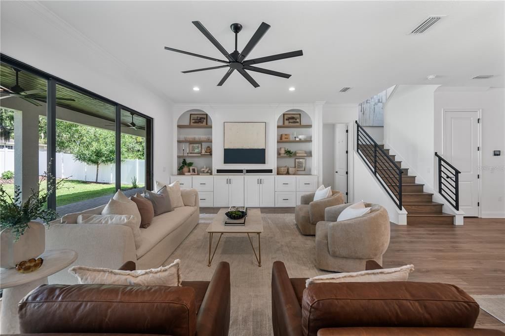 En Venta: $965,000 (4 camas, 3 baños, 2950 Pies cuadrados)