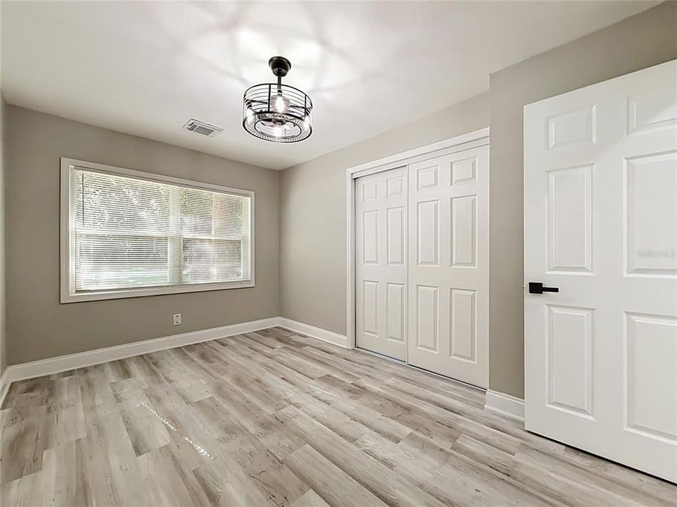 For Sale: $199,000 (3 beds, 1 baths, 968 Square Feet)