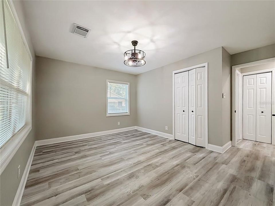 For Sale: $199,000 (3 beds, 1 baths, 968 Square Feet)