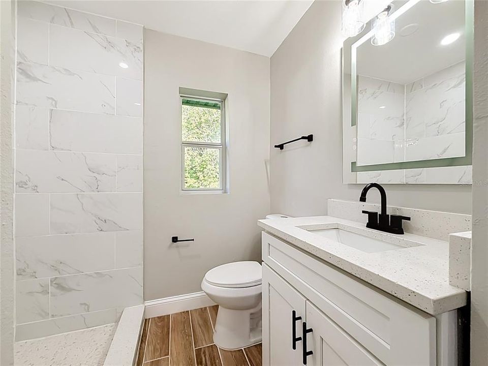 For Sale: $199,000 (3 beds, 1 baths, 968 Square Feet)