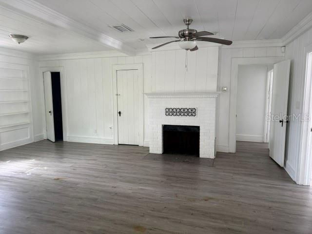 For Sale: $949,900 (4 beds, 4 baths, 2709 Square Feet)