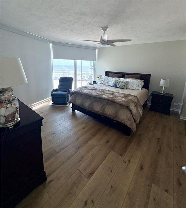 For Rent: $4,700 (2 beds, 2 baths, 1160 Square Feet)