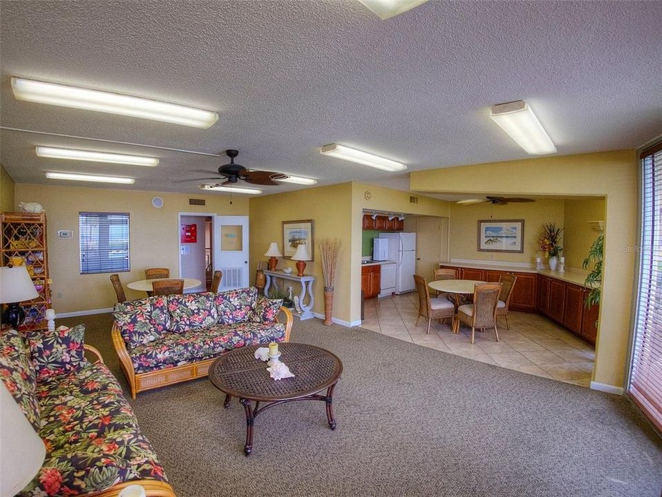 For Rent: $4,700 (2 beds, 2 baths, 1160 Square Feet)