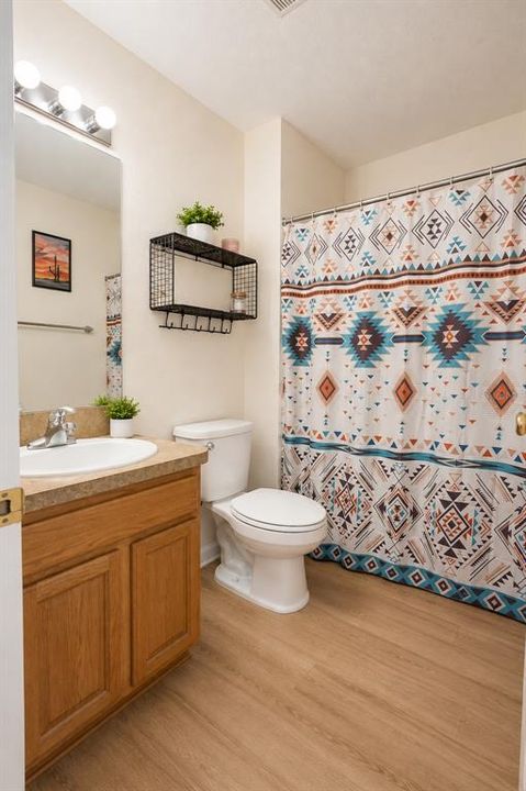 En Venta: $229,900 (2 camas, 2 baños, 1218 Pies cuadrados)