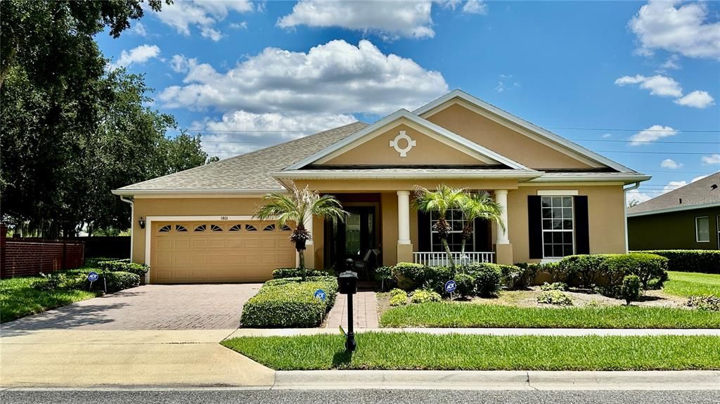 En Venta: $599,900 (3 camas, 2 baños, 2534 Pies cuadrados)