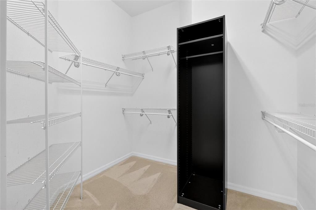En Venta: $599,900 (3 camas, 2 baños, 2534 Pies cuadrados)