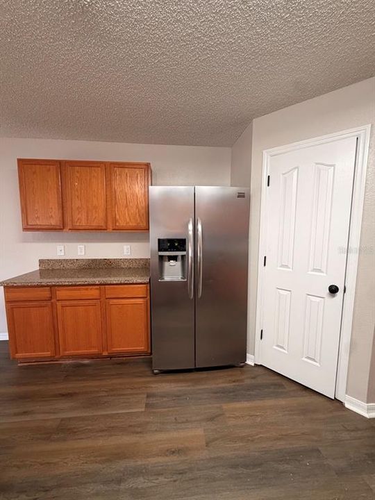 En Venta: $350,000 (3 camas, 2 baños, 2256 Pies cuadrados)