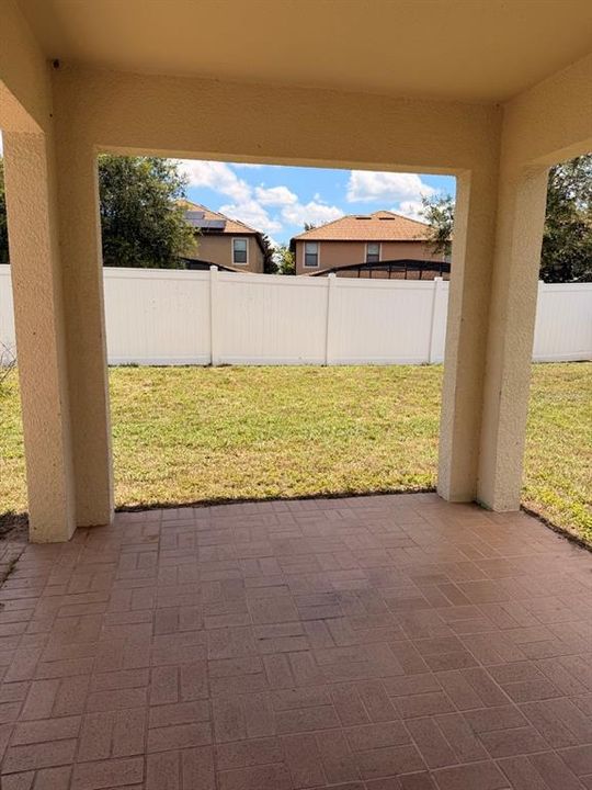 En Venta: $350,000 (3 camas, 2 baños, 2256 Pies cuadrados)