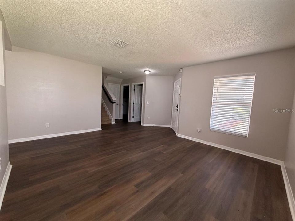 En Venta: $350,000 (3 camas, 2 baños, 2256 Pies cuadrados)