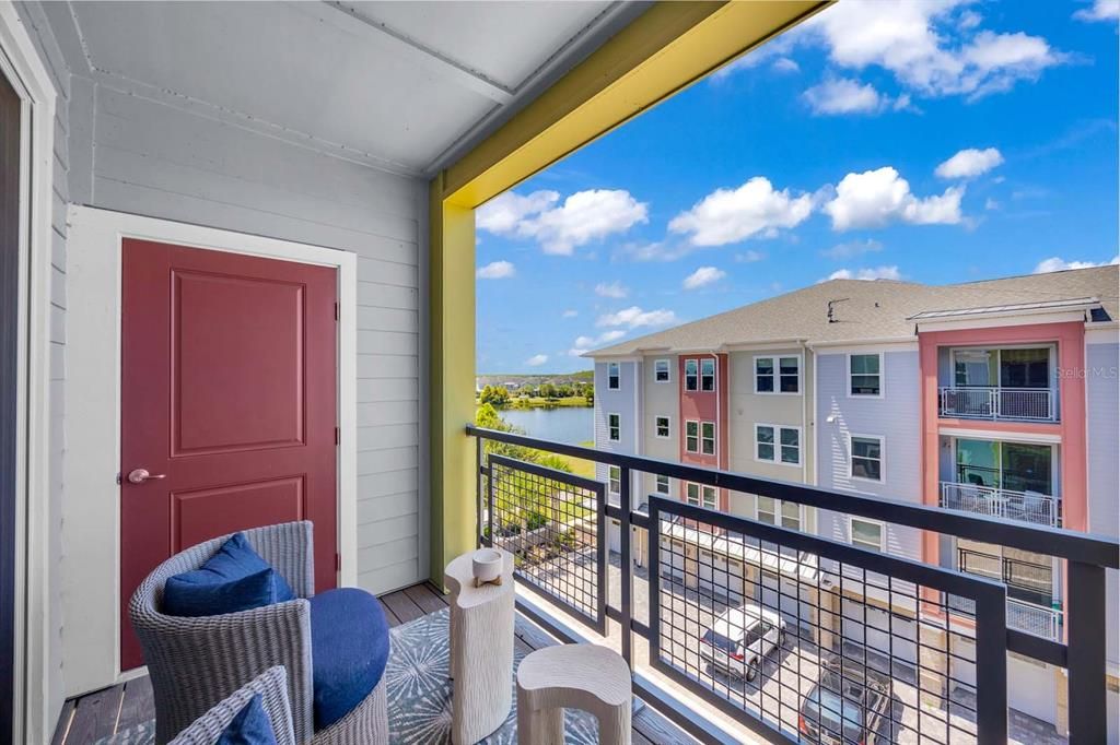 For Sale: $575,000 (3 beds, 2 baths, 1799 Square Feet)