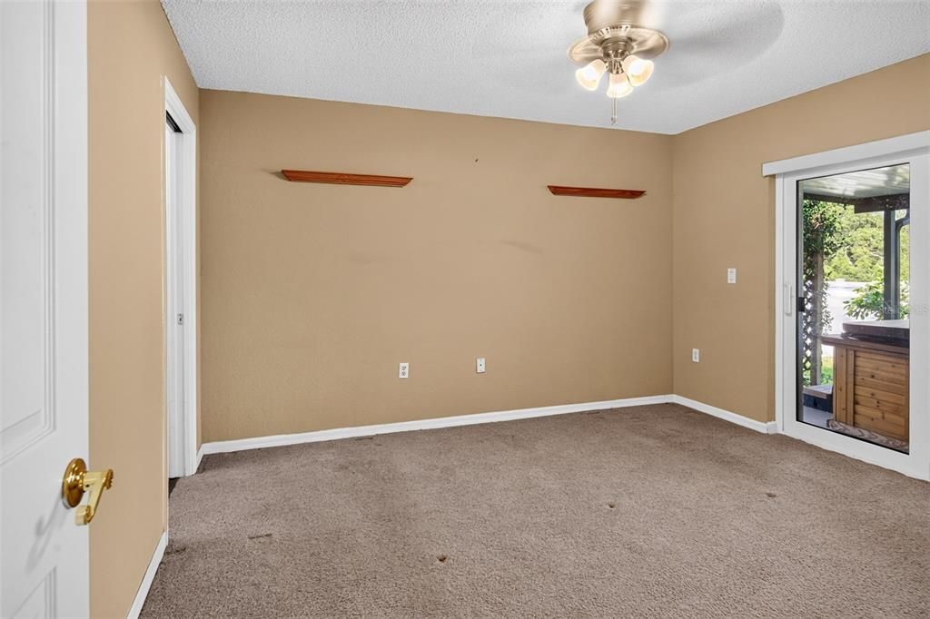 Active With Contract: $245,000 (3 beds, 2 baths, 1151 Square Feet)