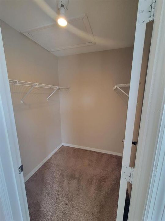 В аренду: $1,995 (3 спален, 2 ванн, 1288 Квадратных фут)