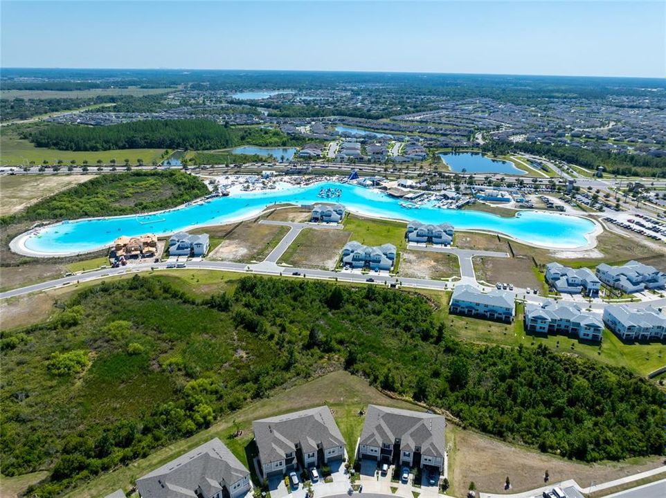 На продажу: $390,000 (4 спален, 2 ванн, 2057 Квадратных фут)