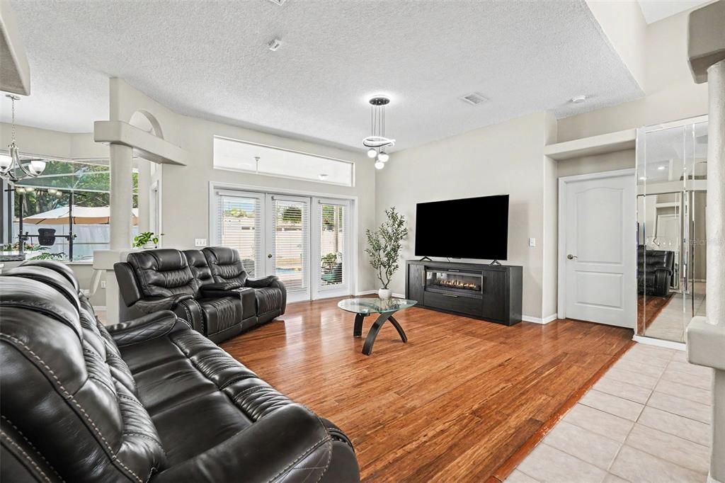 For Sale: $419,990 (3 beds, 2 baths, 1776 Square Feet)