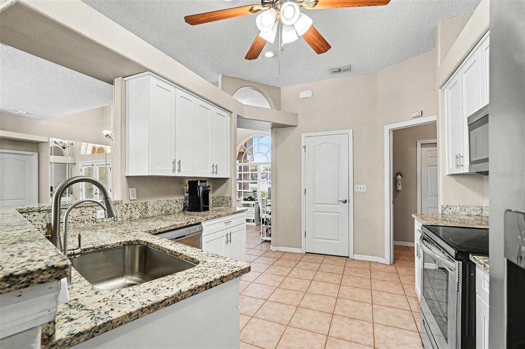 For Sale: $419,990 (3 beds, 2 baths, 1776 Square Feet)