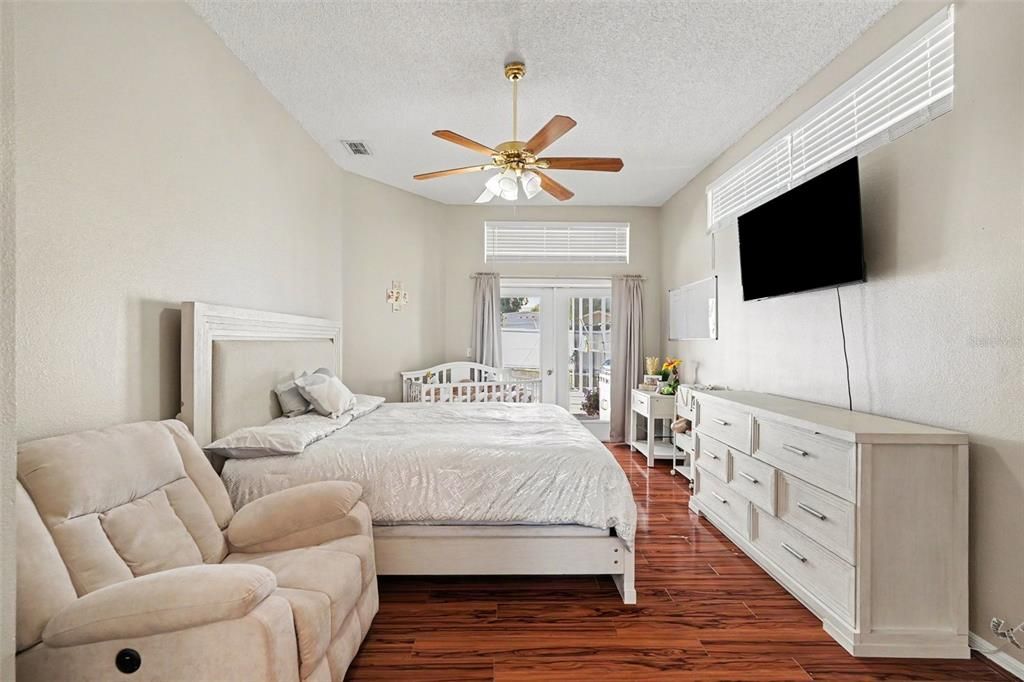 For Sale: $419,990 (3 beds, 2 baths, 1776 Square Feet)