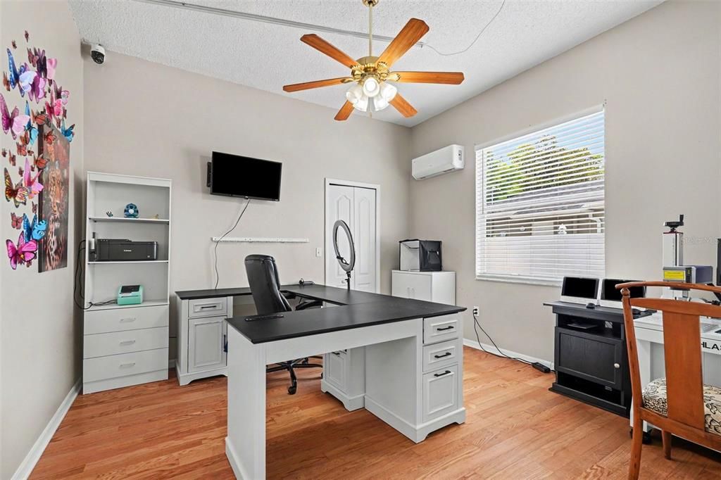 For Sale: $419,990 (3 beds, 2 baths, 1776 Square Feet)