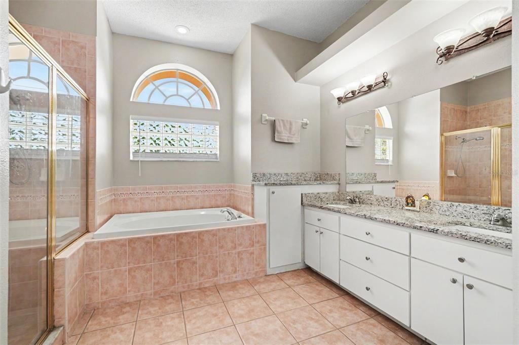 For Sale: $419,990 (3 beds, 2 baths, 1776 Square Feet)