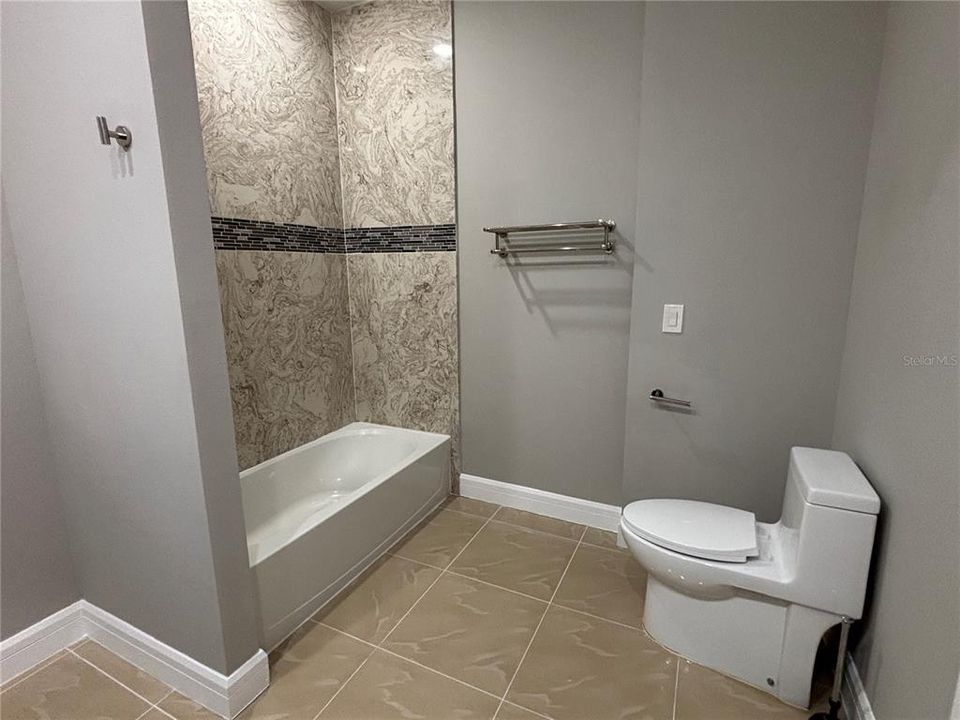 В аренду: $2,600 (4 спален, 3 ванн, 2281 Квадратных фут)