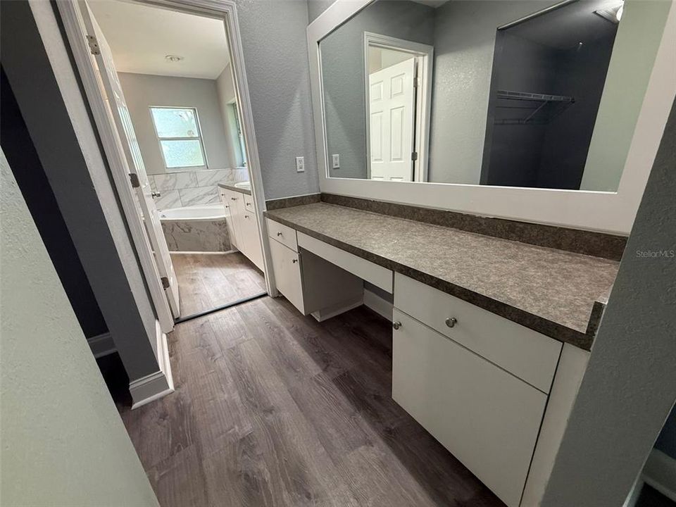 В аренду: $1,895 (3 спален, 2 ванн, 1780 Квадратных фут)