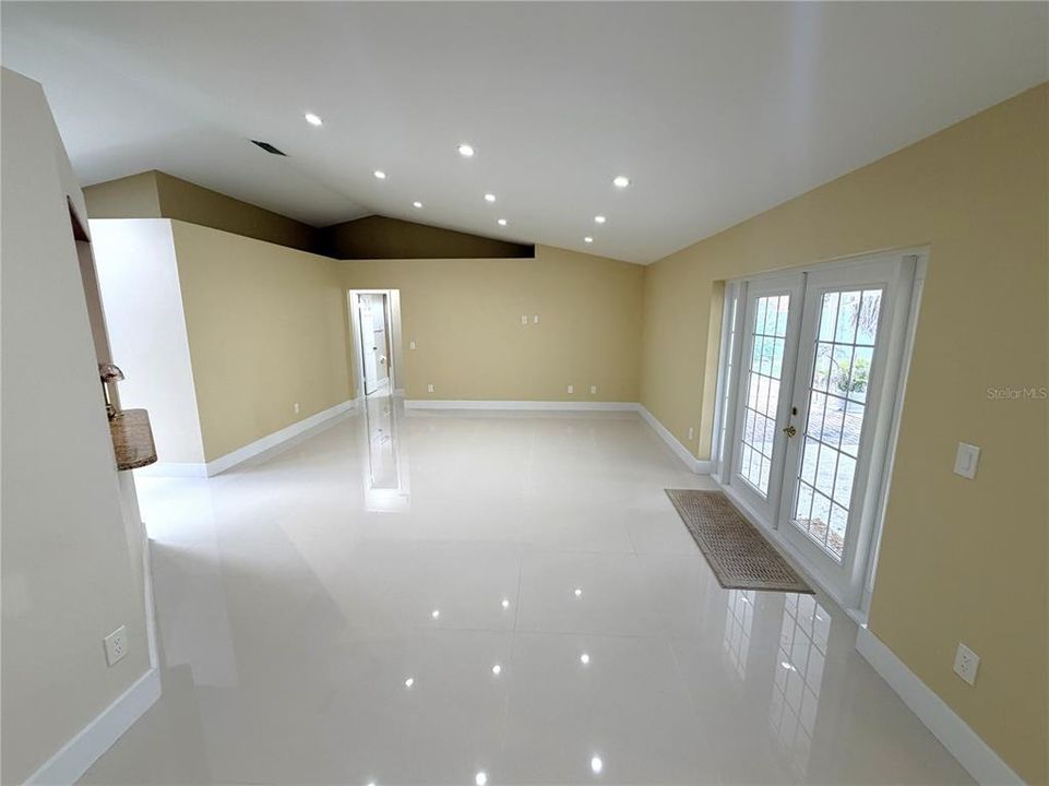 В аренду: $2,950 (4 спален, 2 ванн, 2146 Квадратных фут)