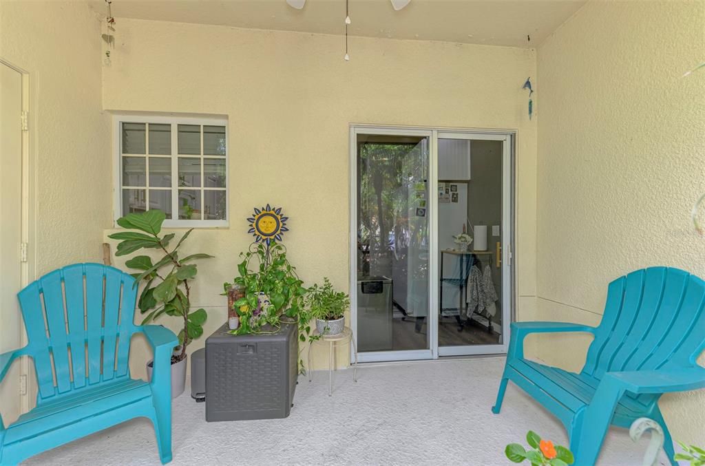 For Sale: $234,900 (2 beds, 2 baths, 1429 Square Feet)