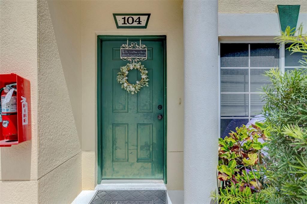 For Sale: $234,900 (2 beds, 2 baths, 1429 Square Feet)