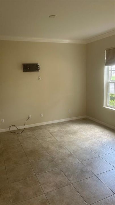 В аренду: $2,500 (3 спален, 2 ванн, 1730 Квадратных фут)