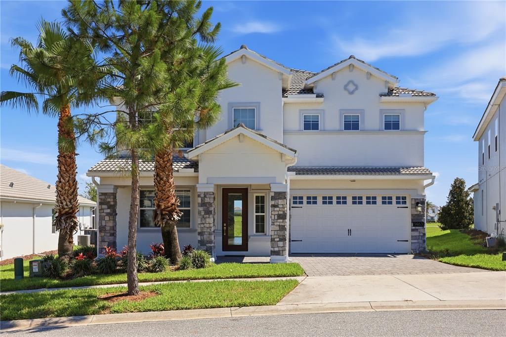 For Sale: $459,000 (4 beds, 2 baths, 2498 Square Feet)