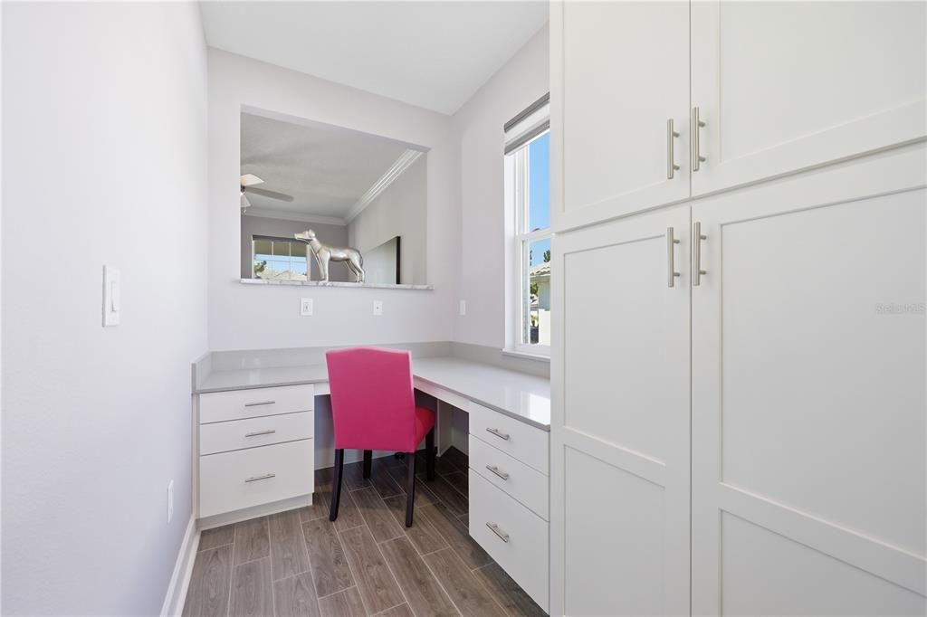 For Sale: $459,000 (4 beds, 2 baths, 2498 Square Feet)