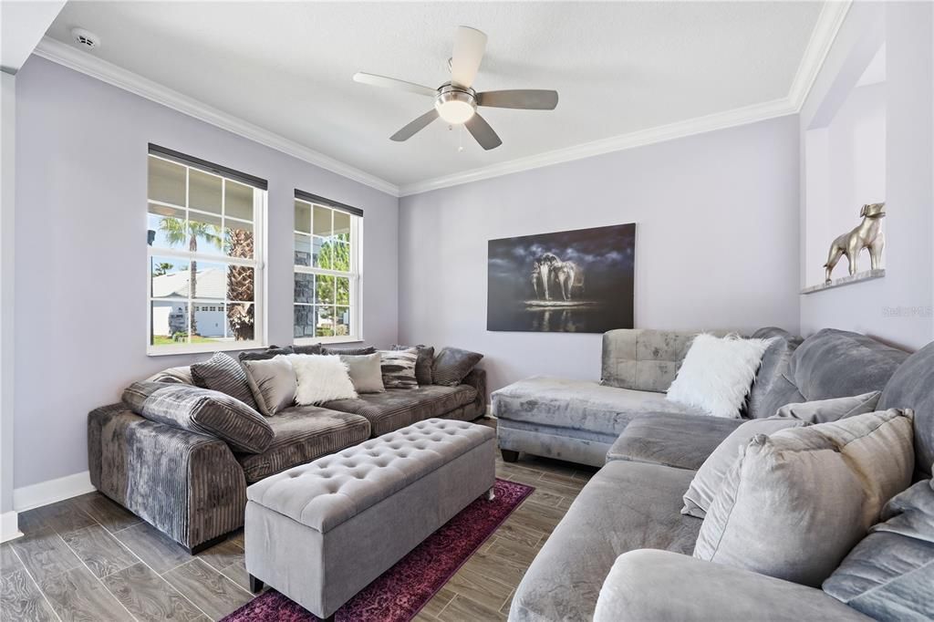For Sale: $459,000 (4 beds, 2 baths, 2498 Square Feet)