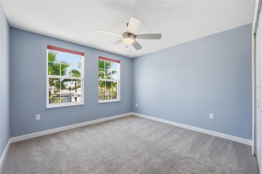For Sale: $459,000 (4 beds, 2 baths, 2498 Square Feet)