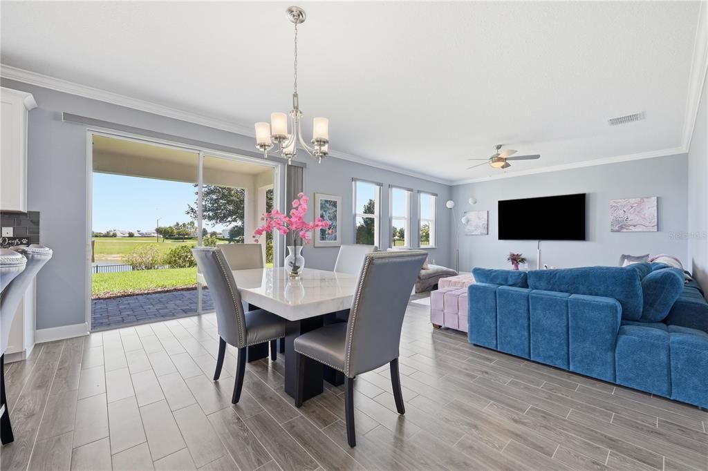 For Sale: $459,000 (4 beds, 2 baths, 2498 Square Feet)