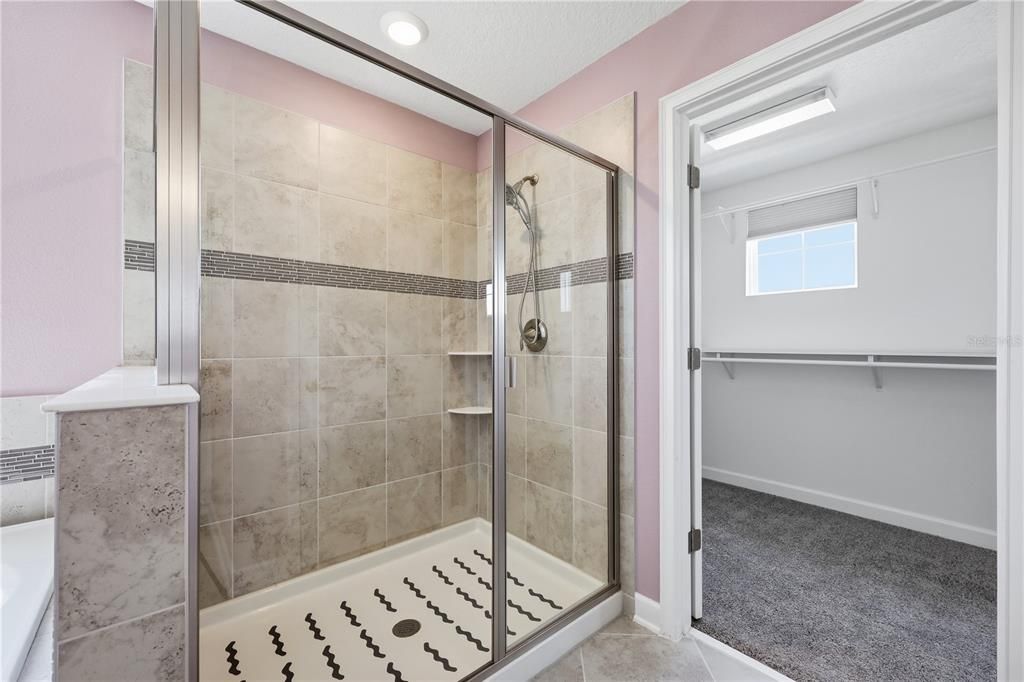 For Sale: $459,000 (4 beds, 2 baths, 2498 Square Feet)