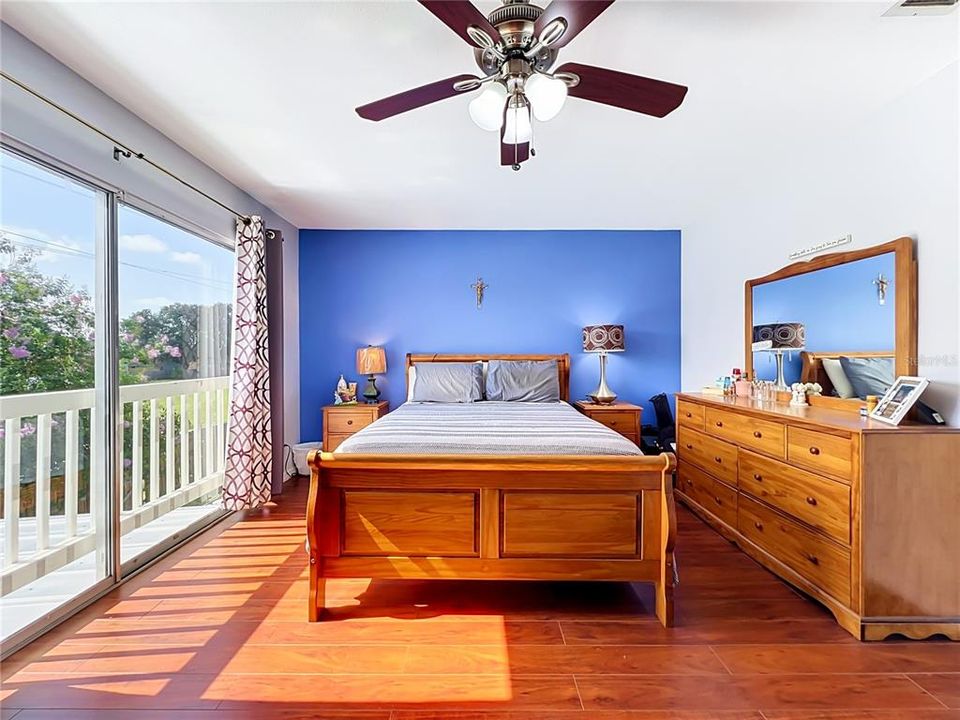 For Sale: $359,000 (3 beds, 2 baths, 1510 Square Feet)