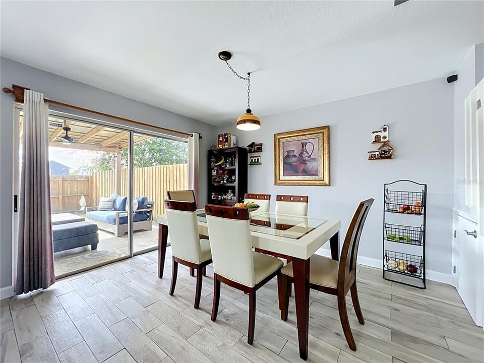 For Sale: $359,000 (3 beds, 2 baths, 1510 Square Feet)