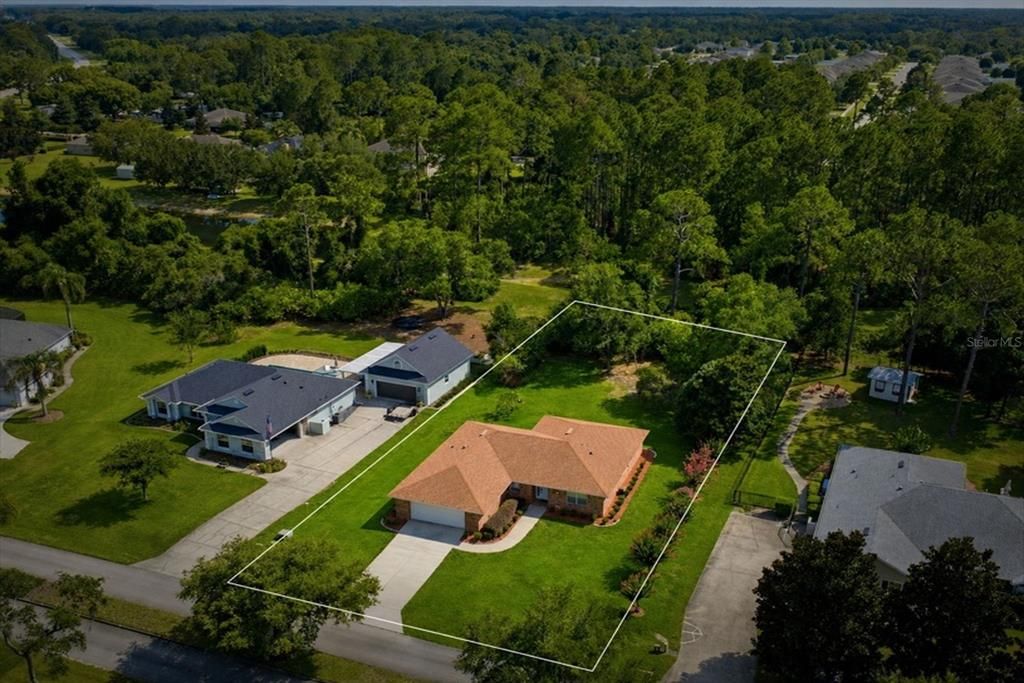 На продажу: $395,000 (3 спален, 2 ванн, 1665 Квадратных фут)